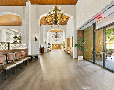 24055 Paseo Del Lago - Photo Thumbnail 28