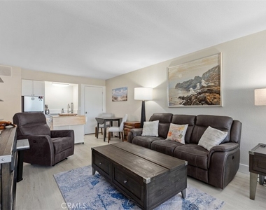 24055 Paseo Del Lago - Photo Thumbnail 11