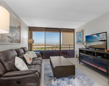 24055 Paseo Del Lago - Photo Thumbnail 9