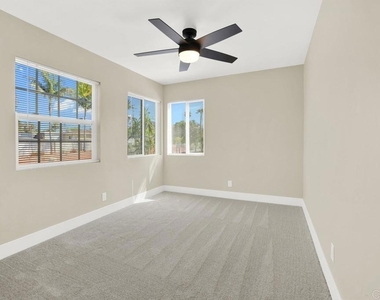 625 Santa Fe Drive - Photo Thumbnail 22