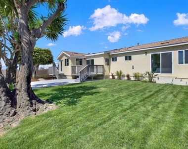 625 Santa Fe Drive - Photo Thumbnail 4