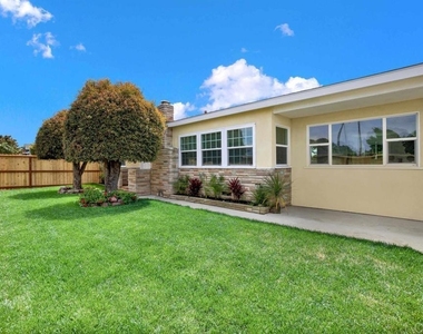 625 Santa Fe Drive - Photo Thumbnail 7