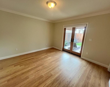 388 W Virginia Street - Photo Thumbnail 7