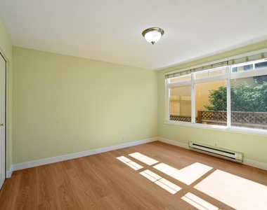 222 Laurel Street - Photo Thumbnail 4