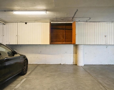 222 Laurel Street - Photo Thumbnail 10