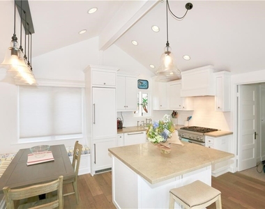 176 Mcaulay Place - Photo Thumbnail 5