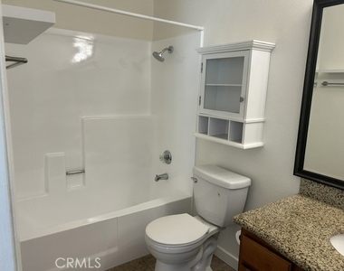 1136 W Blaine - Photo Thumbnail 5