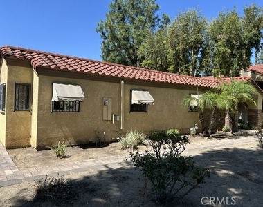 1136 W Blaine - Photo Thumbnail 19