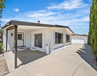 24040 Wheatfield - Photo Thumbnail 1