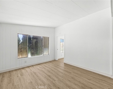 24040 Wheatfield - Photo Thumbnail 15