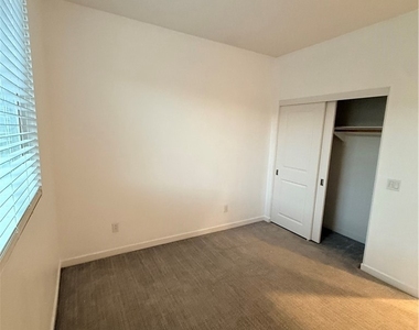2625 Verna Drive - Photo Thumbnail 6