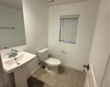 2625 Verna Drive - Photo Thumbnail 9