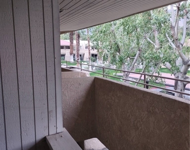 2810 N Arcadia Ct #202 - Photo Thumbnail 12