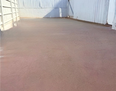 2075 Rialto Ave - Photo Thumbnail 1