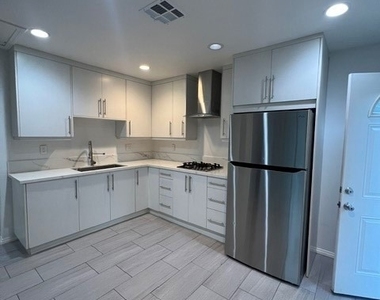 7758 Apperson - Photo Thumbnail 2