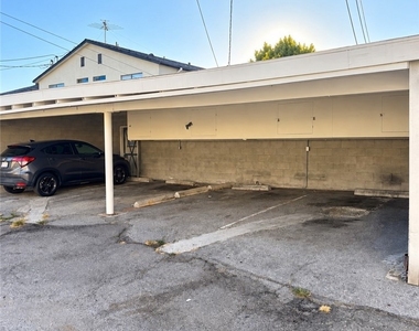 238 E Valencia Avenue E - Photo Thumbnail 2