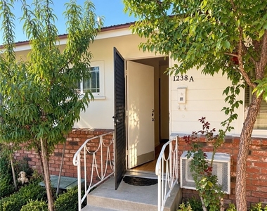 238 E Valencia Avenue E - Photo Thumbnail 3