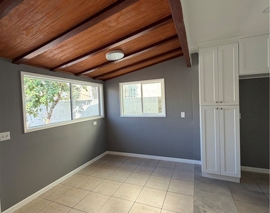5595 Gardendale - Photo Thumbnail 14