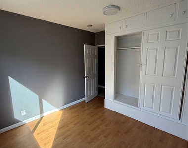 5595 Gardendale - Photo Thumbnail 8