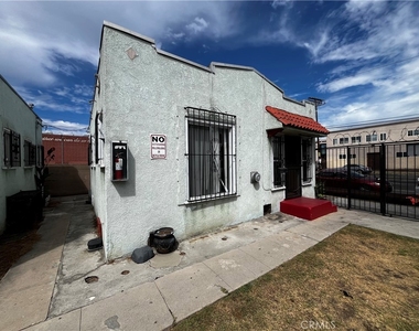 6325 S Figueroa Street - Photo Thumbnail 3
