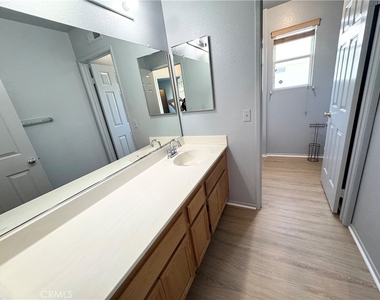 43939 Amazon Street - Photo Thumbnail 17