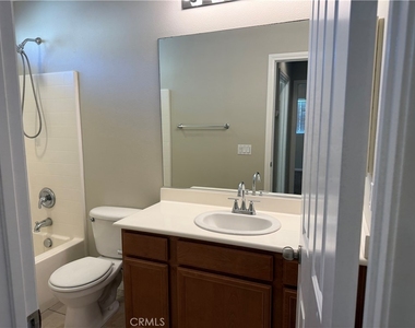 1310 Rover Ln - Photo Thumbnail 20
