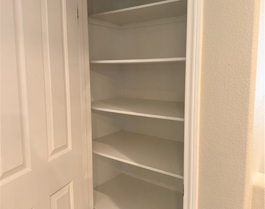 1310 Rover Ln - Photo Thumbnail 21