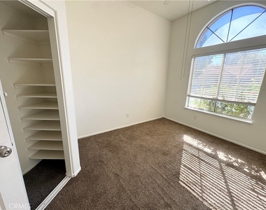 1224 Marble Court - Photo Thumbnail 12