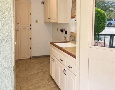 63 S Loma - Photo Thumbnail 20