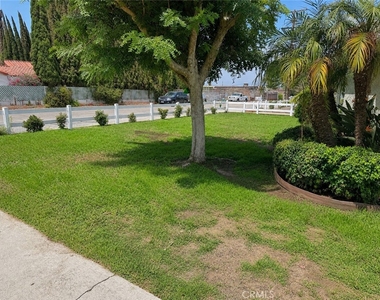 63 S Loma - Photo Thumbnail 5