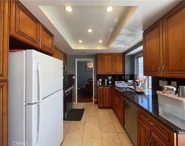 3083 Sundance Court - Photo Thumbnail 10