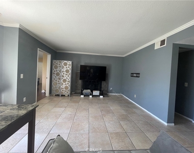 3083 Sundance Court - Photo Thumbnail 7