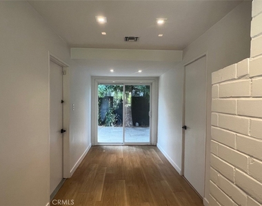 8706 Ardendale Avenue - Photo Thumbnail 10