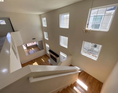 70 Seabreeze Dr - Photo Thumbnail 10