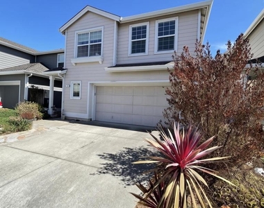 70 Seabreeze Dr - Photo Thumbnail 3