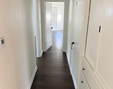 313 S Peck Drive - Photo Thumbnail 16