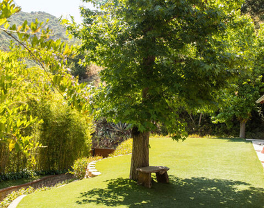 3626 Mandeville Canyon Road - Photo Thumbnail 61