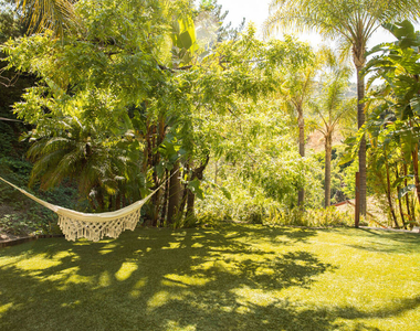 3626 Mandeville Canyon Road - Photo Thumbnail 58
