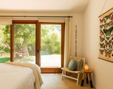 3626 Mandeville Canyon Road - Photo Thumbnail 33