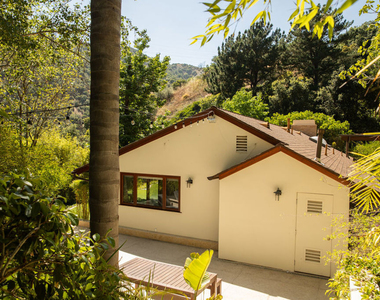 3626 Mandeville Canyon Road - Photo Thumbnail 59