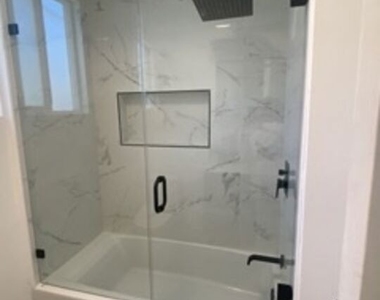 733 N Hayworth Avenue - Photo Thumbnail 29