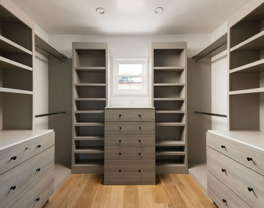 465 Westmount Drive - Photo Thumbnail 33