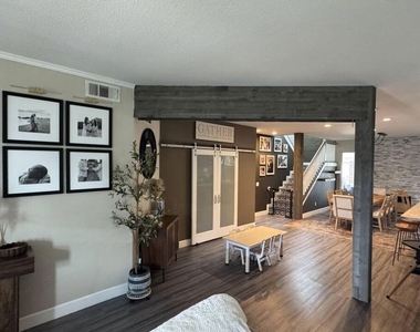 37173 Floral Creek Circle - Photo Thumbnail 2