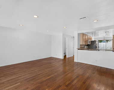 2519 Kansas Avenue - Photo Thumbnail 7