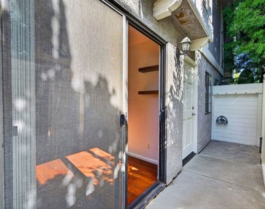 2519 Kansas Avenue - Photo Thumbnail 4