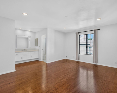2519 Kansas Avenue - Photo Thumbnail 22