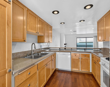 2519 Kansas Avenue - Photo Thumbnail 12