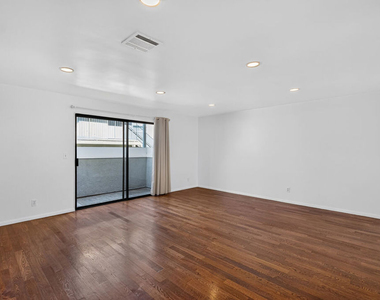 2519 Kansas Avenue - Photo Thumbnail 3