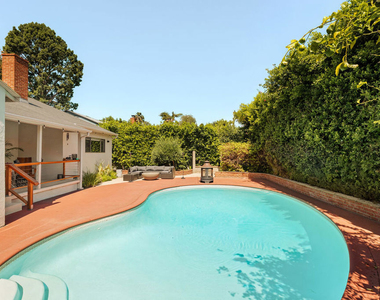 4442 Beeman Avenue - Photo Thumbnail 12
