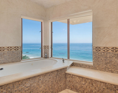 31776 Broad Beach Road - Photo Thumbnail 15